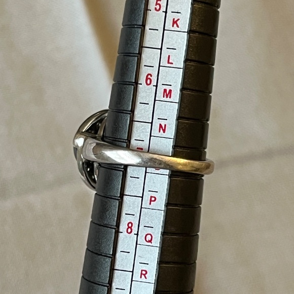 Freshwater pearl and genuine peridot ring, in sterling silver, size 7. - Picture 6 of 15